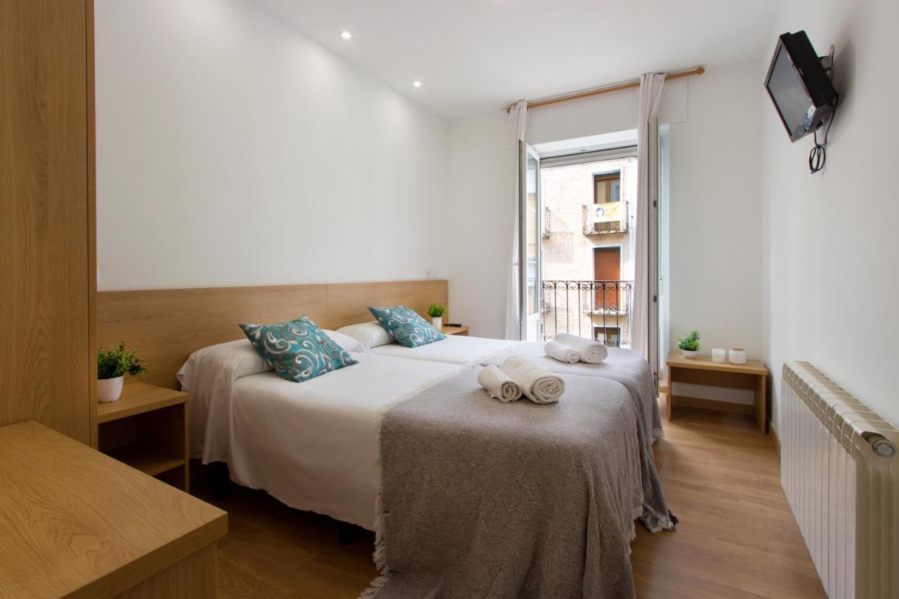 לוגרוניו Hostal La Numantina מראה חיצוני תמונה
